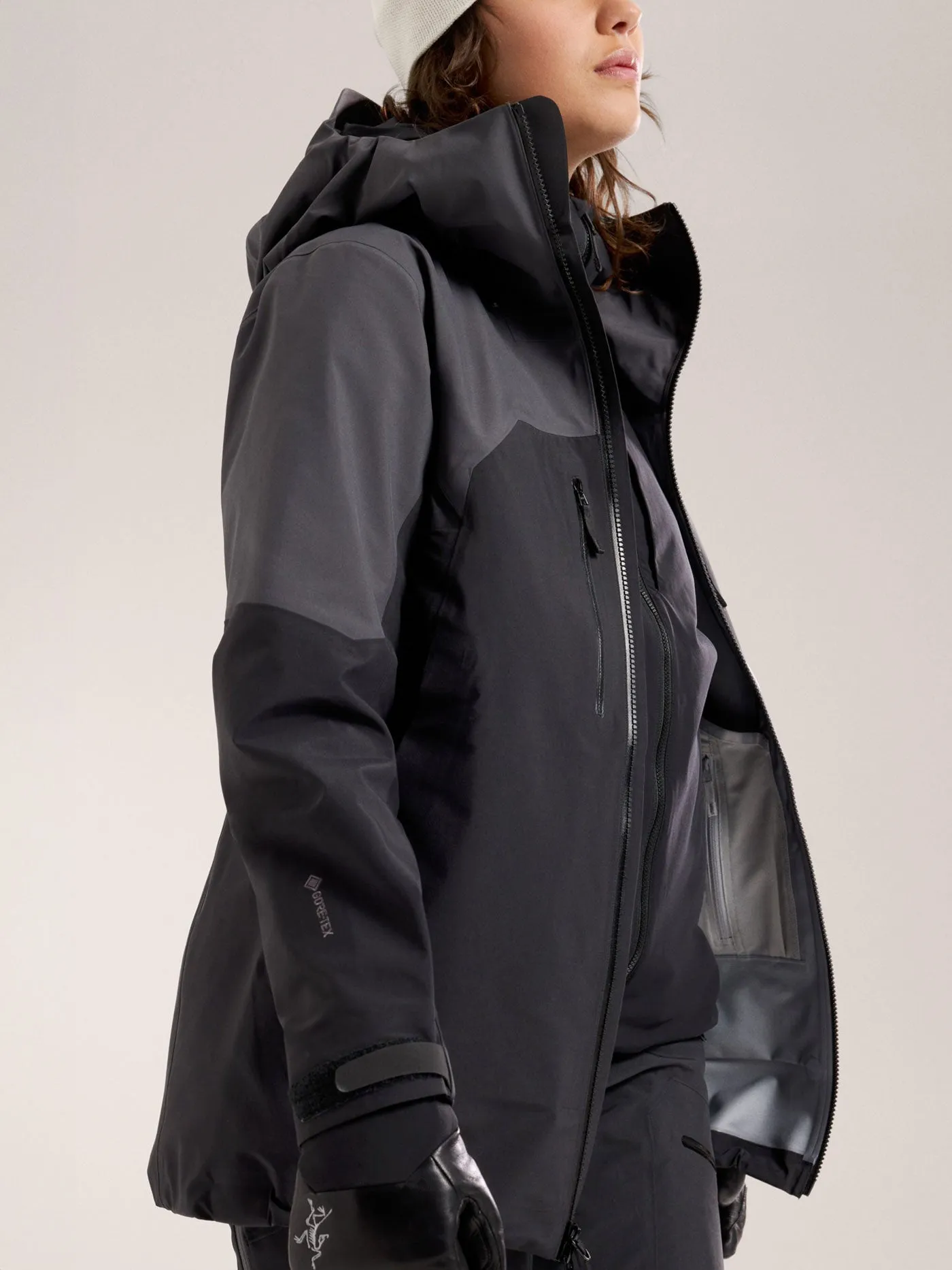 GORE-TEX Rush Jacket (Women)