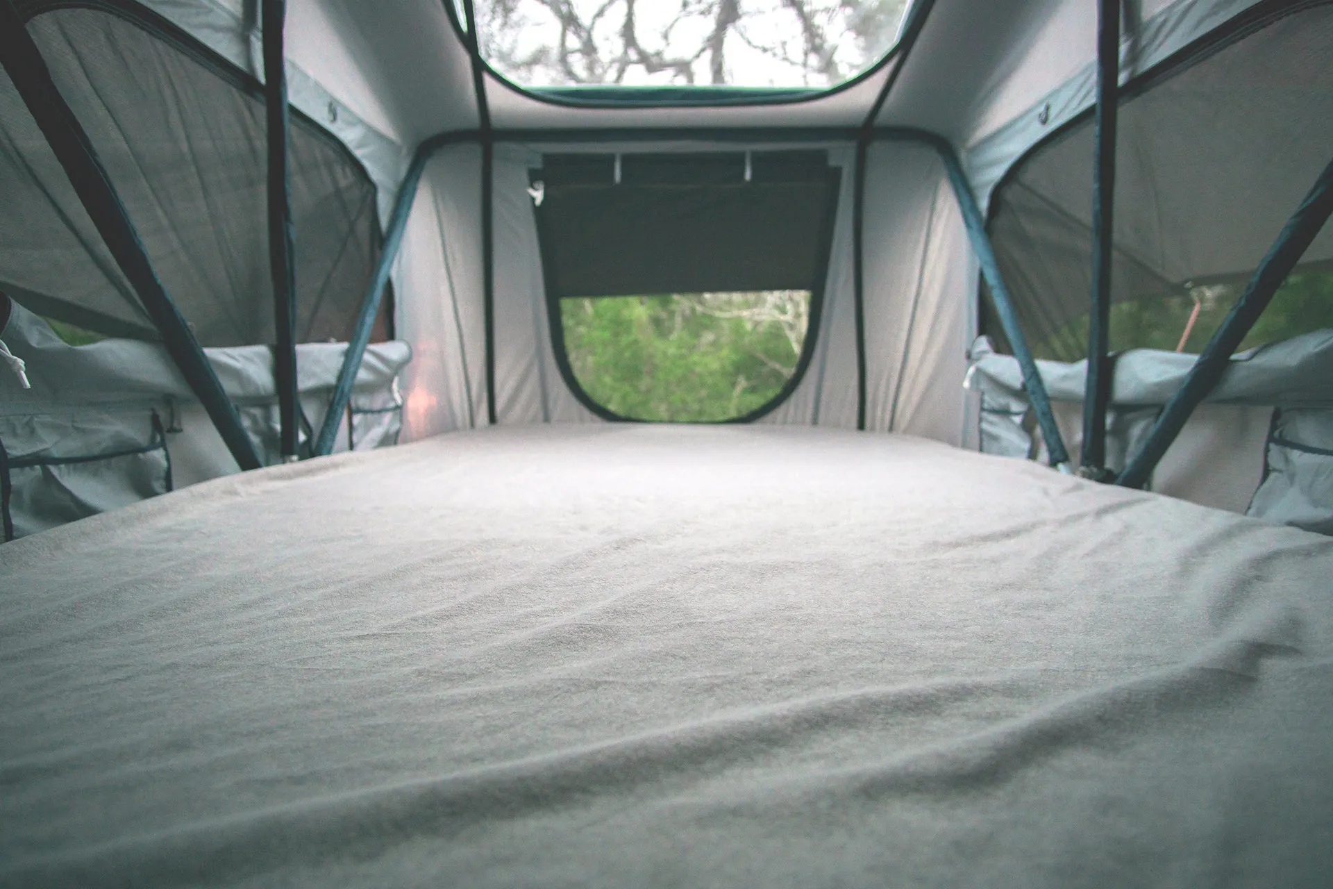 ROAM ADVENTURE | Vagabond Rooftop Tent Sheet