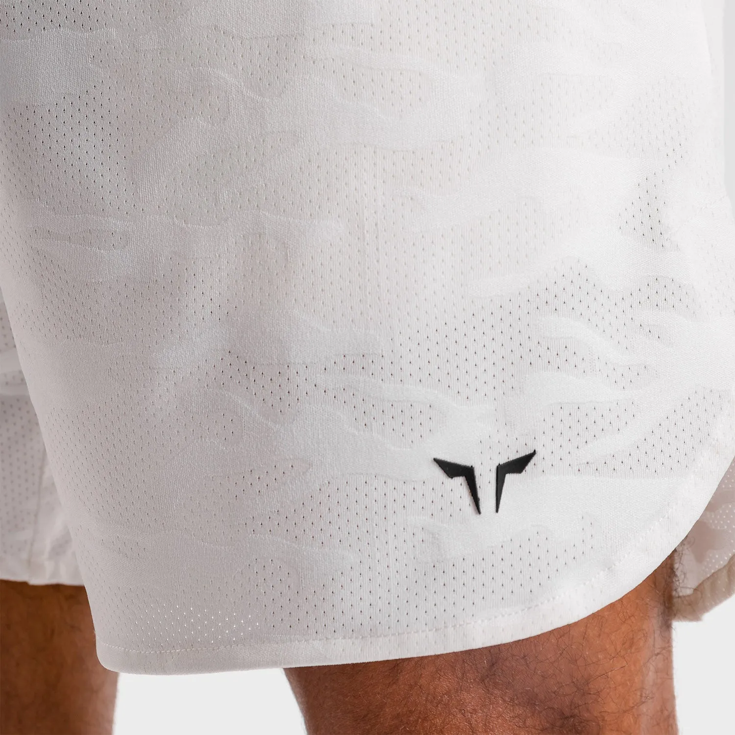 Wolf Shorts - White